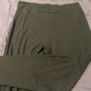 Olive Green Lularoe TC2 leggings